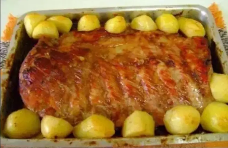 Cerdo Asado con Patatas