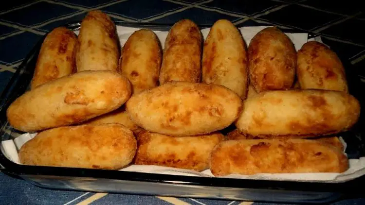 Empanada de yuca rellena al horno