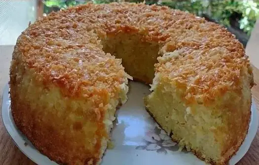 Pastel de coco de licuadora simple