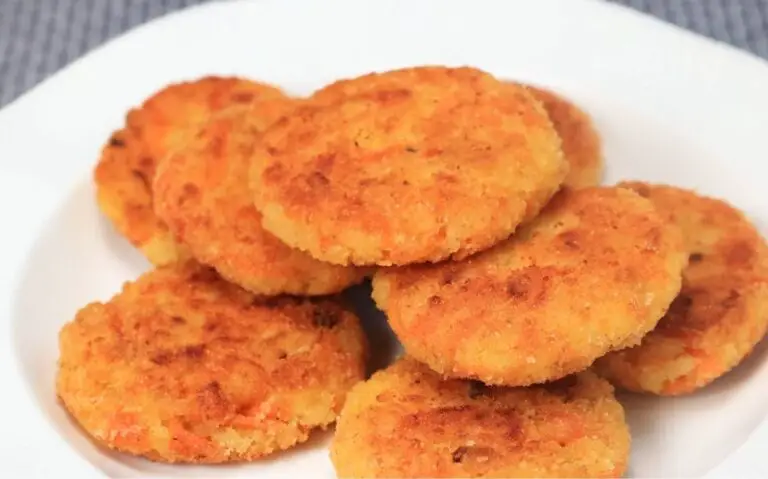 Hamburguesas crujientes de arroz y verduras