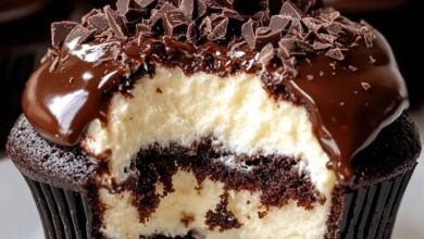 Cupcakes de Chocolate Rellenos de Cheesecake 4