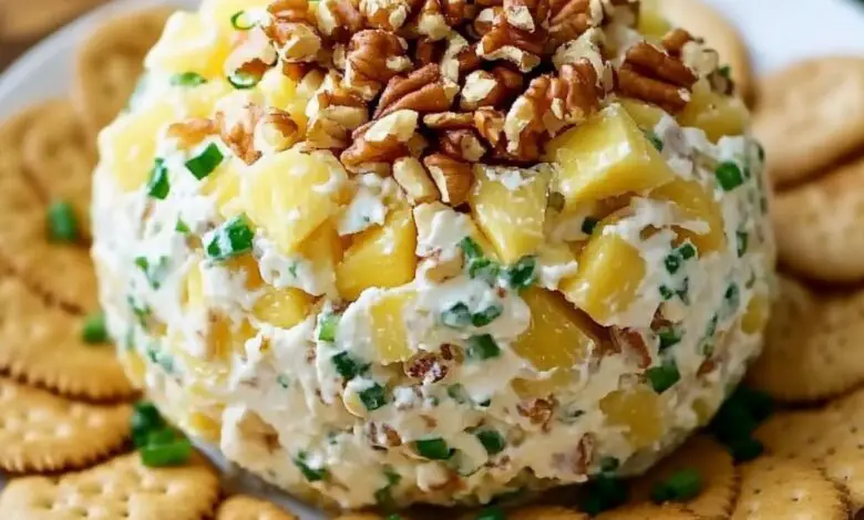 Bola de Queso con Piña y Nueces 1