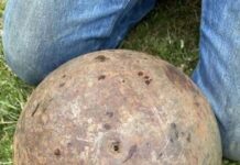 El misterioso objeto de acero hallado en un arroyo: la historia industrial detrás de las esferas gigantes