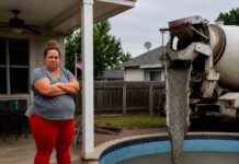 Una vecina llenó de concreto la piscina que su esposo fallecido construyó: la respuesta legal que lo cambió todo