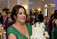 Me negaron el pastel de bodas de mi hija por un nombre y la verdad que descubrí cambió la boda