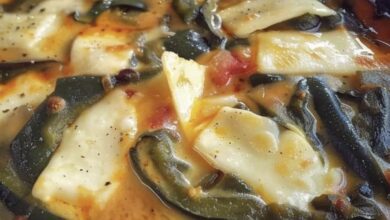 Rajas de Chile Poblano con Queso en Caldillo de Jitomate 7