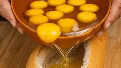 ¡Simplemente Agrega Todos los Ingredientes al Pan y Hornea! El Truco Casero que Está Enamorando Internet 2